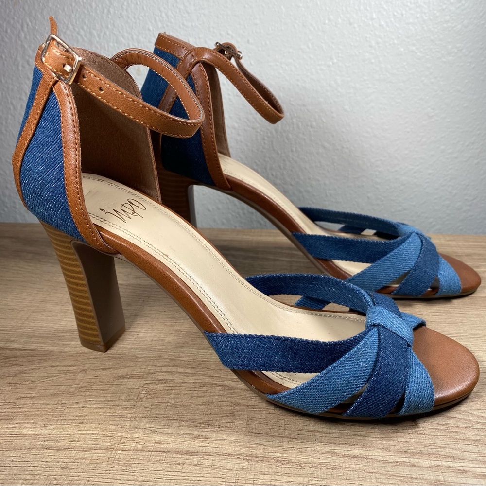 NWOT Impo demin heel sandals size 7.5